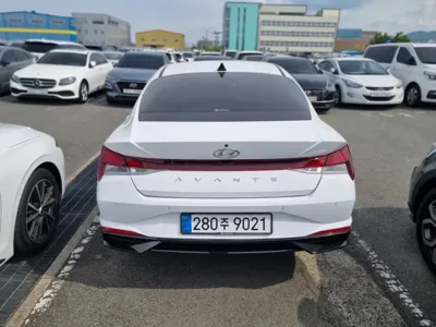 Hyundai Avante 2021, 78927 км, за 16000000 KRW