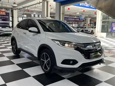 Honda Vezel 2022, 5800 км, за 105800 CNY
