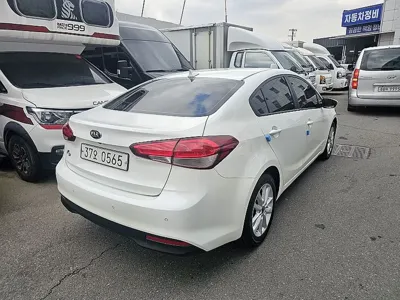 Kia K3 2016, 57703 км, за 8200000 KRW