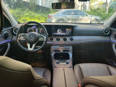 Mercedes-Benz E-Class 2020, 76500 км, за 210247.57 CNY - фото 10
