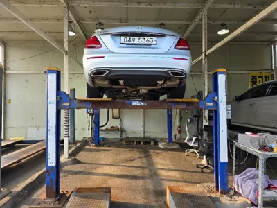 Mercedes-Benz E-Class 2017, 46733 км, за 17190000 KRW