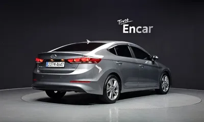 Hyundai Avante 2017, 133684 км, за 9200000 KRW