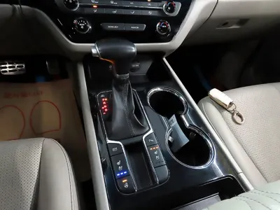 Kia Canival 2019, 129914 км, за 12550000 KRW - фото 9