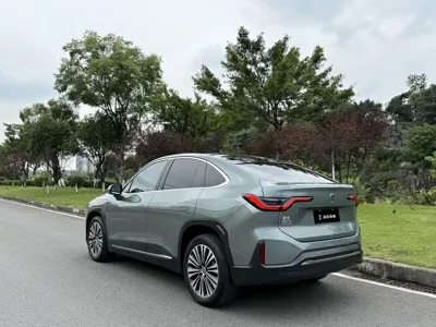 Nio EC6 2021, 65000 км, за 89800 CNY