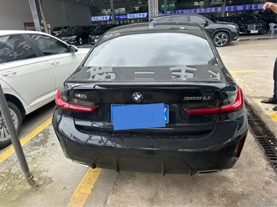BMW 3 Series 2025, 9600 км, за 195000 CNY