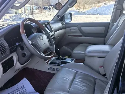 Toyota Land Cruiser 2005, 230000 км, за 108000 CNY