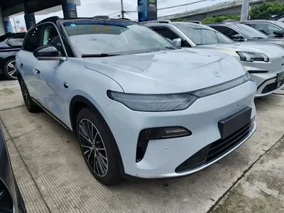 Leapmotor Leapmotor C11 2025, 4700 км, за 130900 CNY