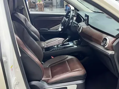 WEY Wey VV6 2019, 80000 км, за 43800 CNY - фото 9