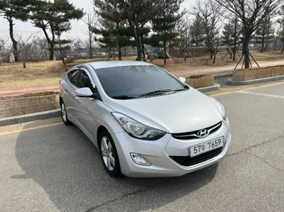 Hyundai Avante 2011, 170000 км, за 2290000 KRW