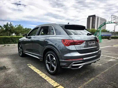 Audi Q3 2022, 35000 км, за 198000 CNY