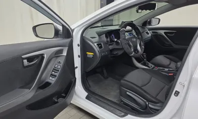 Hyundai Avante 2015, 142350 км, за 6200000 KRW - фото 10