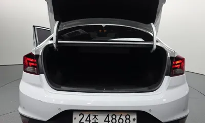 Hyundai Avante 2020, 156512 км, за 8800000 KRW - фото 20