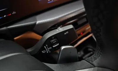 BMW 3-Series 2025, 5520 км, за 55900000 KRW - фото 30
