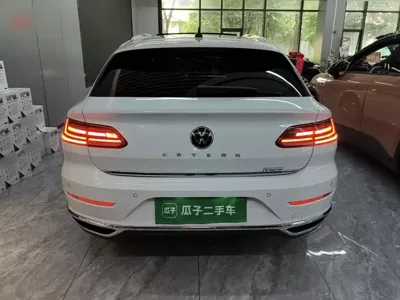 Volkswagen CC 2021, 83699 км, за 104300 CNY - фото 6