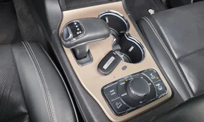 Jeep Cherokee 2014, 74411 км, за 12500000 KRW - фото 9