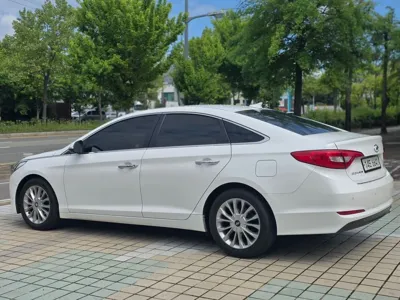 Hyundai Sonata 2017, 155705 км, за 8400000 KRW
