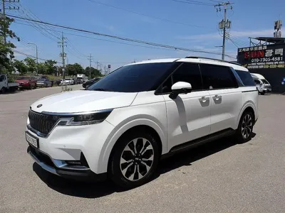 Kia Canival · 2021 год