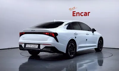 Kia K5 2024, 61681 км, за 99990000 KRW