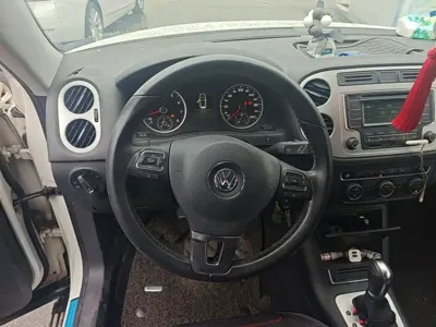 Volkswagen Tiguan 2016, 143900 км, за 31300 CNY - фото 17
