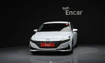 Hyundai Avante 2023, 49364 км, за 17000000 KRW