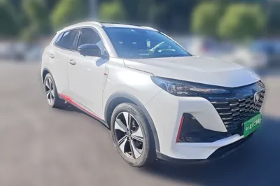 Changan CS55PLUS 2022, 56200 км, за 77354.09 CNY