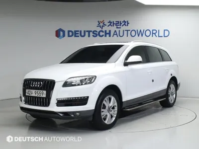 Audi Q7 · 2011 год