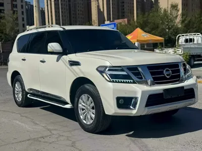 Nissan Patrol 2019, 110000 км, за 159900 CNY