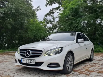 Mercedes-Benz E-Class · 2015 год