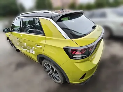 Volkswagen T-Roc 2023, 29800 км, за 94300 CNY - фото 9