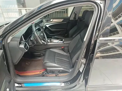 Audi A6L 2021, 82200 км, за 181600 CNY - фото 15