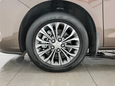 Buick GL8 2022, 68600 км, за 99800 CNY - фото 17