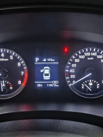 Hyundai Sonata 2018, 115801 км, за 9500000 KRW - фото 8