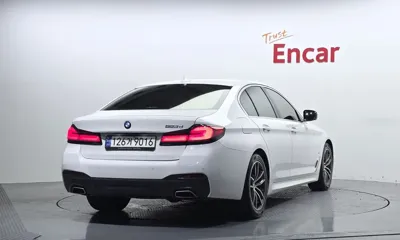 BMW 5-Series 2021, 112525 км, за 32800000 KRW