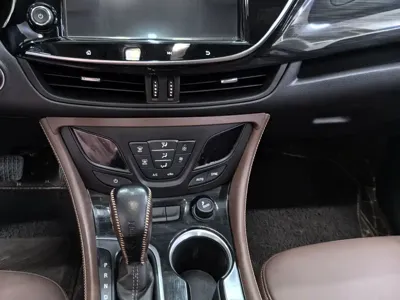 Buick Envision Plus 2021, 99000 км, за 78000 CNY - фото 11