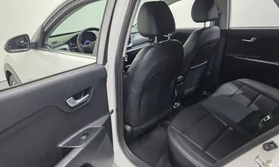 Kia Stonic 2018, 167057 км, за 7300000 KRW - фото 18