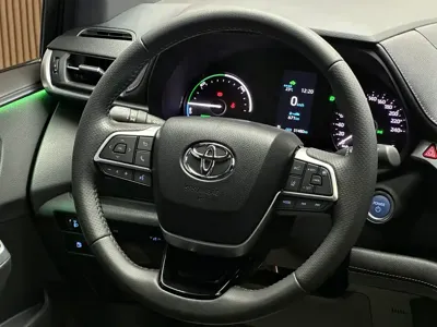 Toyota Sienna 2022, 51000 км, за 215000 CNY - фото 11