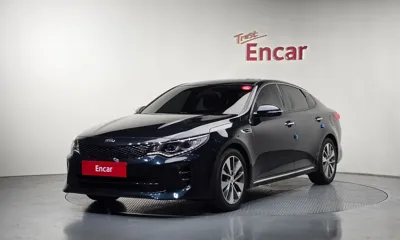 Kia K5 · 2018 год