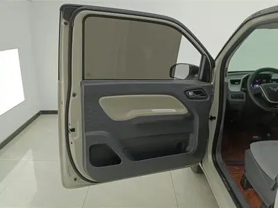 Wuling MINIEV 2023, 17300 км, за 23500 CNY - фото 7