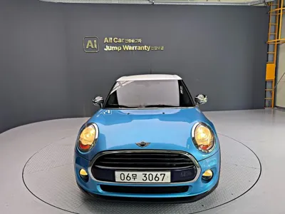 MINI Cooper · 2017 год