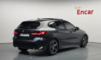 BMW 1-Series 2021, 10780 км, за 25800000 KRW