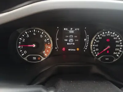 Jeep Renegade 2021, 48099 км, за 42300 CNY - фото 13