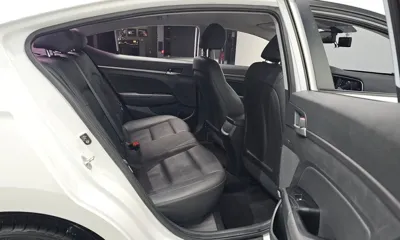 Hyundai Avante 2018, 66260 км, за 11900000 KRW - фото 26