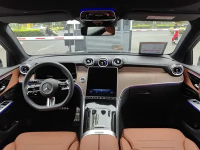 Mercedes-Benz 奔驰GLC新能源 2024, 11000 км, за 289800 CNY - фото 12