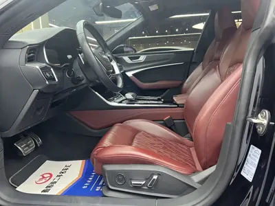 Audi A7L 2024, 28000 км, за 295800 CNY - фото 11