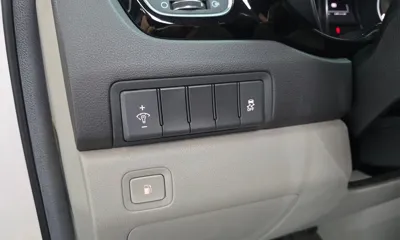 Kia Canival 2015, 151118 км, за 9200000 KRW - фото 13