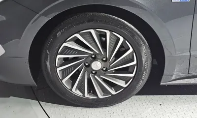 Hyundai Sonata 2020, 61285 км, за 18700000 KRW - фото 5