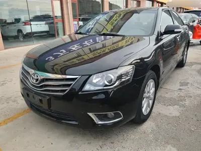 Toyota Camry · 2014 год