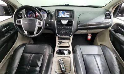 Chrysler Grand Voyager 2014, 164878 км, за 7900000 KRW - фото 7