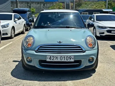 MINI Cooper 2011, 144414 км, за 2990000 KRW