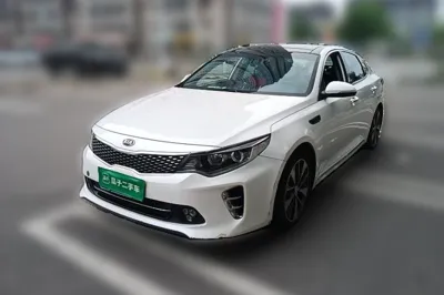 Kia K5 · 2016 год